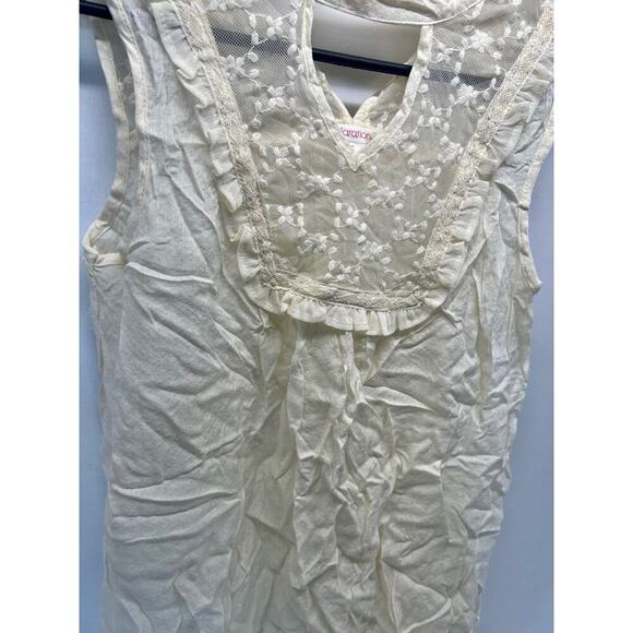 Xhilaration Cream Lace Tank Top w/ Keyhole Detail Small - Picture 3 of 4